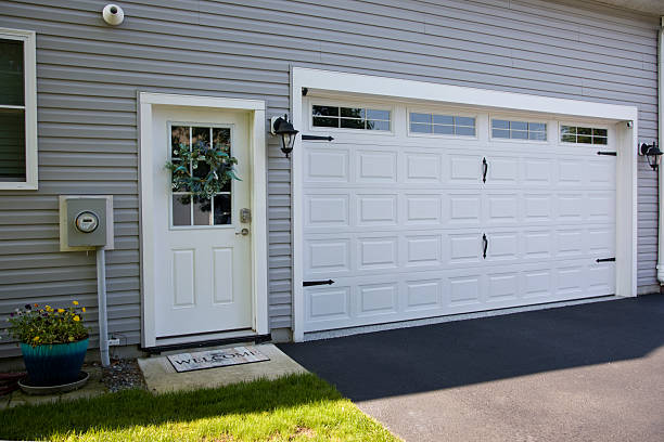 24/7 Emergency Garage Door Panel Replacement experts in Crawford County County, GA